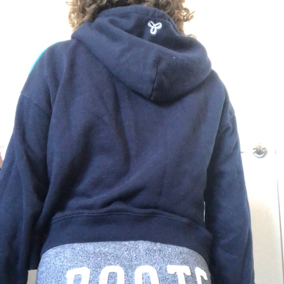 TNA Cropped Hoodie - Picture 3 of 5